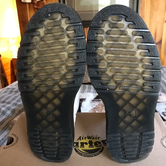 Dr Martens White Combat Boots Women’s 7 - Picture 6 of 9